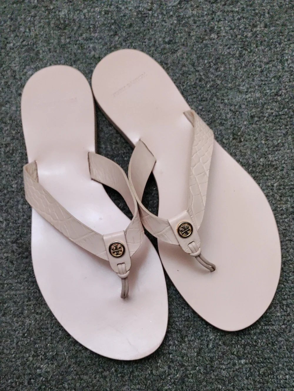 Tory Burch Light Pink Logo Leather Thong Sandals